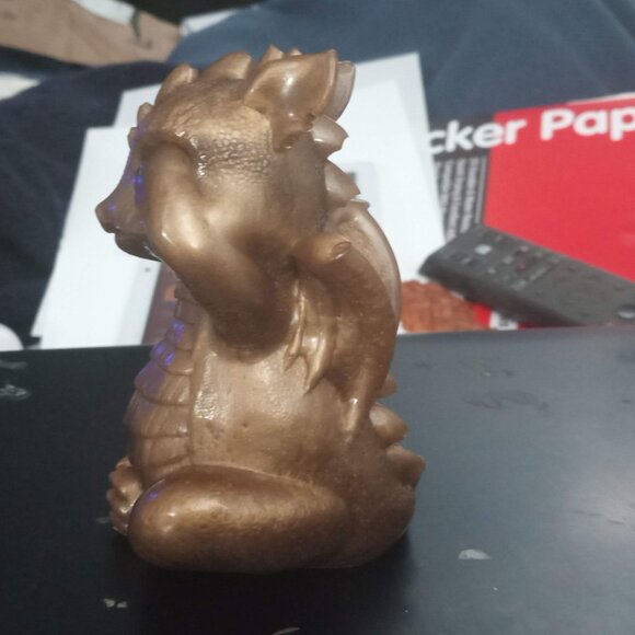 Handmade Bronze Resin See No Evil Dragon statue - Picture 4 of 5